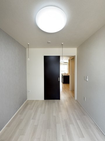 ラクードシャＢの洋室
