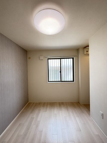 ラクードシャＢの洋室