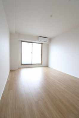 【寝室】 | ヴィラナリー関目