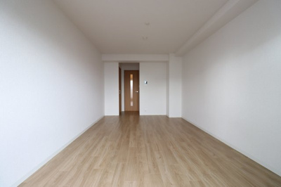 【居間・リビング】 | ヴィラナリー関目