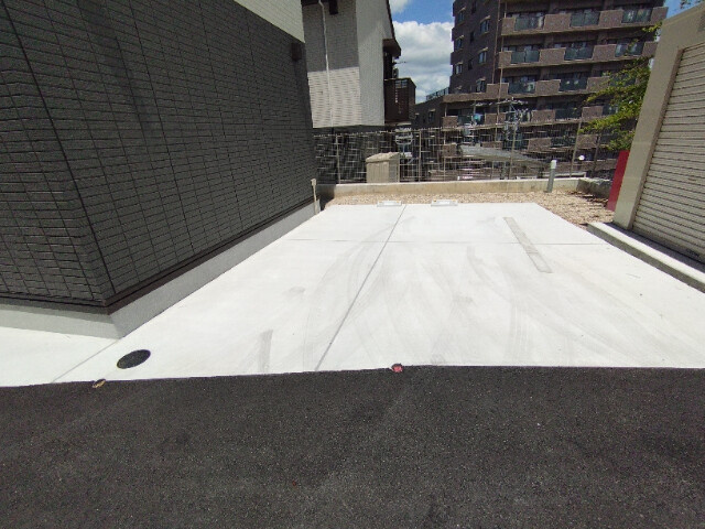 パークサイド柱Ⅱの駐車場