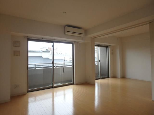 トレゾアの居間・リビング