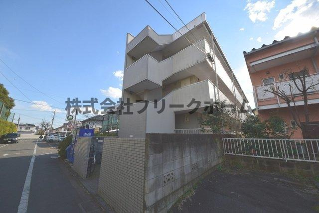 小金井市本町４丁目の賃貸マンションのロビー