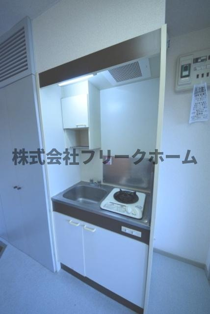 小金井市本町４丁目の賃貸マンションのキッチン