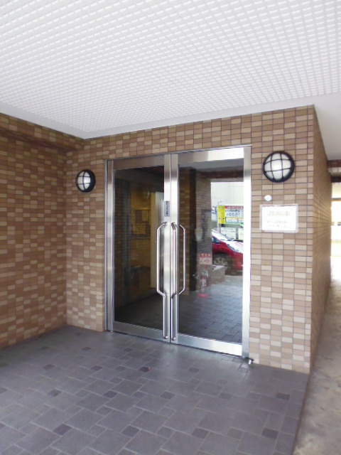 ロイヤルコート・オガワのエントランス|エントランス