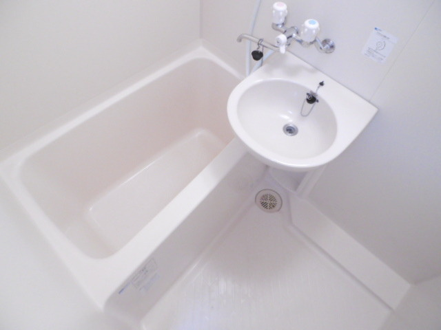 ロイヤルコート・オガワの浴室|バス