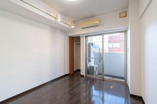 【居間・リビング】