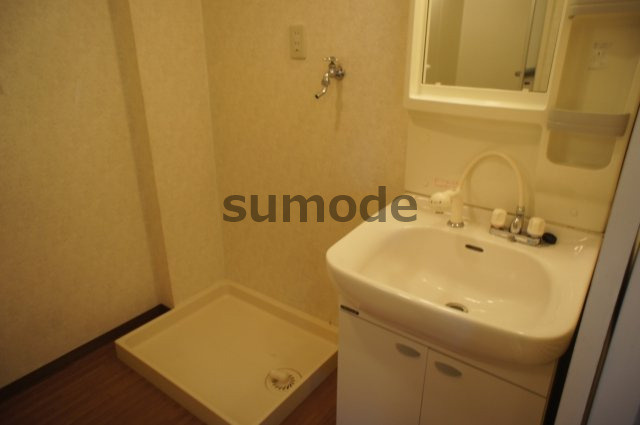 高槻市高垣町の賃貸マンションの洗面所