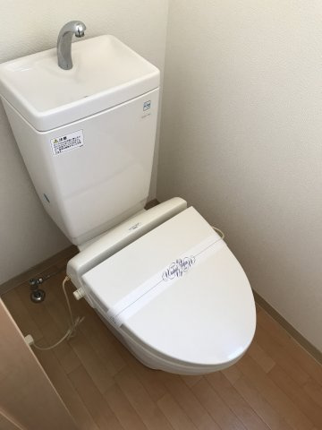 シャルム東山（3号室）のトイレ