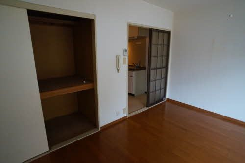 ブルージュの収納