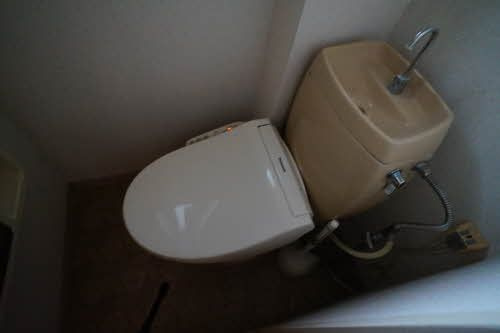 ブルージュのトイレ