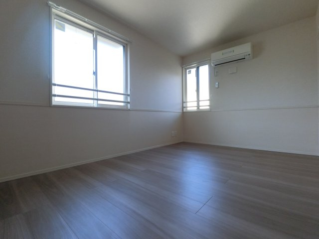 メゾンベールの洋室