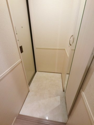 メゾンベールの玄関