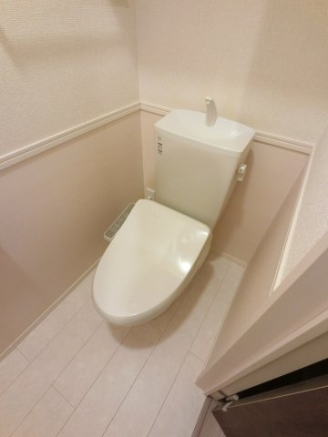 メゾンベールのトイレ