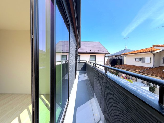 土地面積155㎡強／長期優良住宅／瀬谷区本郷3丁目のバルコニー