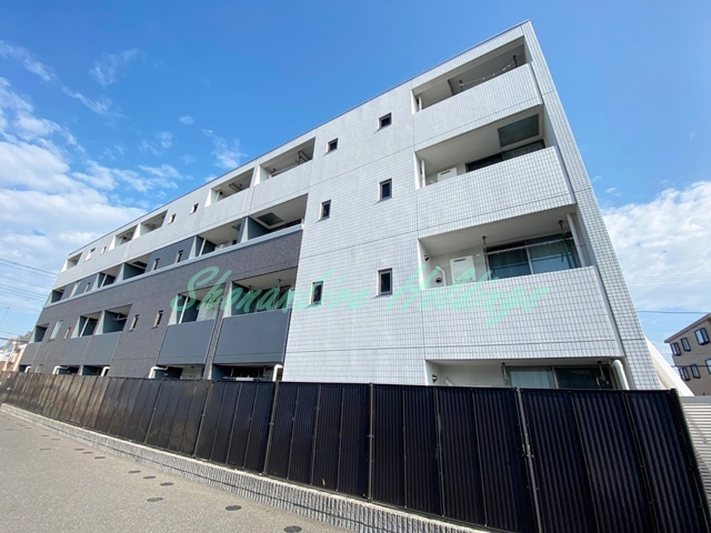 藤沢市湘南台４丁目の賃貸マンションの外観