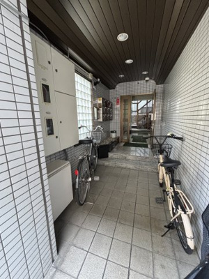 【エントランス】 | ロイヤル清水ビル