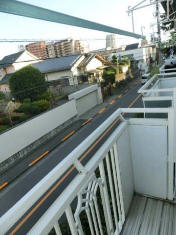 【バルコニー】 | アベニュー国立 | 開放感のあるバルコニー。