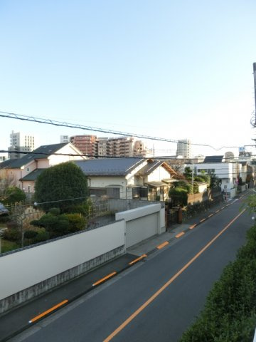 【周辺】 | アベニュー国立 | 開放感のある２階からの眺望。