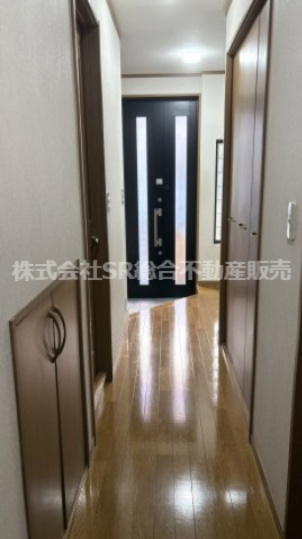 水走1丁目中古戸建の内装|弊社は住宅ローンに自信がございます。
お客様にあった銀行をご紹介いたします。
お悩みの方は弊社までお気軽に
ご相談下さいませ。
