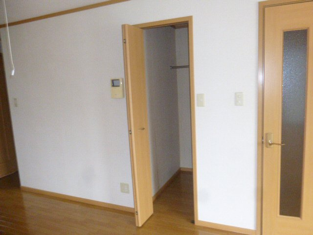 レジデンス白鳥Bの収納