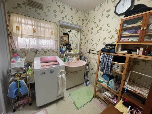 朽網東六丁目（B-43）の脱衣所