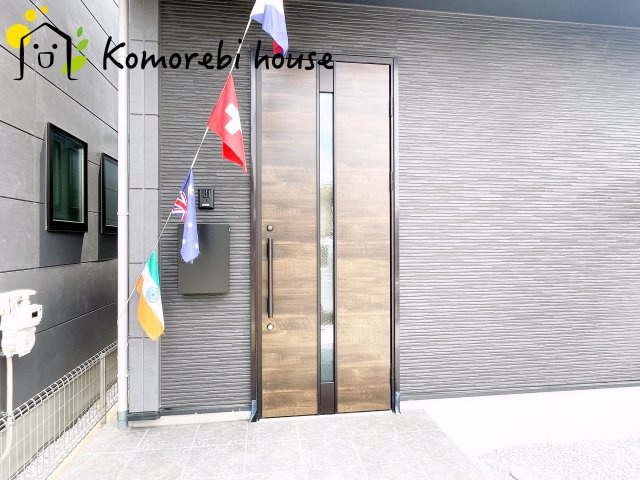 さいたま市西区宮前町　1期　新築一戸建て　FIT-A　01の玄関|収納もある玄関です