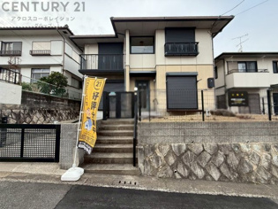 川西市緑台1丁目中古戸建の外観
