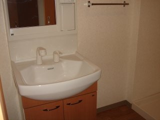 ＴＨ・ルミナスの洗面所|洗面