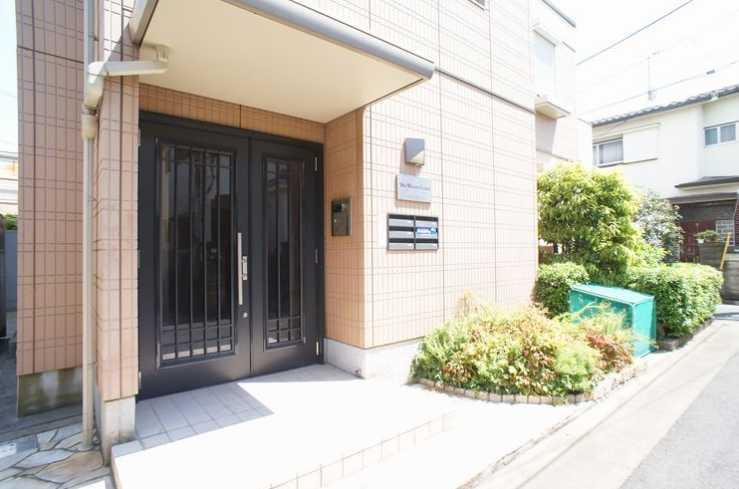 シャーメゾングランデ　南向き　オートロック　シャーメゾンのエントランス