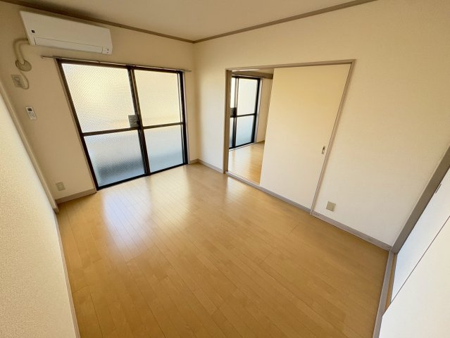 メゾン・ド・セードルの居間・リビング