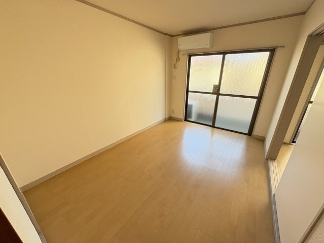 メゾン・ド・セードルの居間・リビング