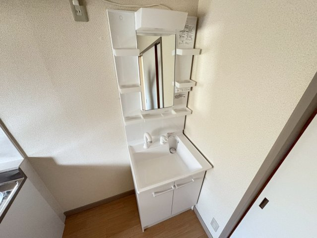 メゾン・ド・セードルの独立洗面台