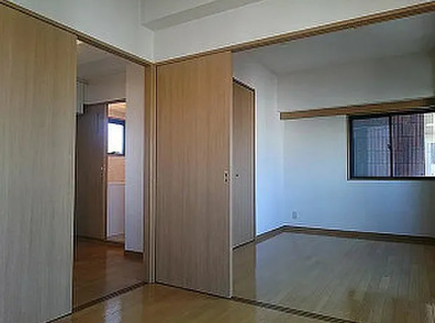 【居間・リビング】