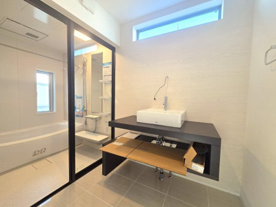 【洗面所】 | 南西角地／デザイナーズハウス／川崎市高津区新作6丁目