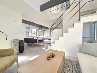 【居間・リビング】 | 南西角地／デザイナーズハウス／川崎市高津区新作6丁目