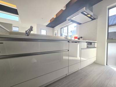 【キッチン】 | 南西角地／デザイナーズハウス／川崎市高津区新作6丁目