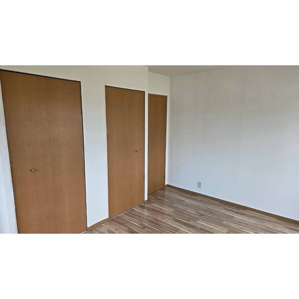ラヴィアフォーレ千里山の玄関