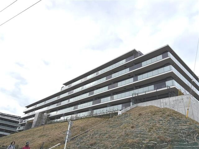 プロミライズ青葉台Ｃ棟の外観