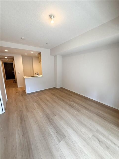 プロミライズ青葉台Ｃ棟の居間・リビング