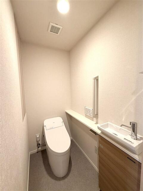 プロミライズ青葉台Ｃ棟のトイレ