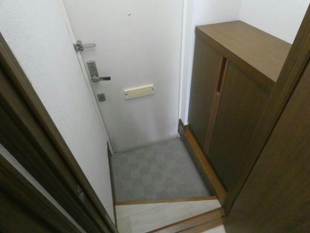 ファインいずみの玄関