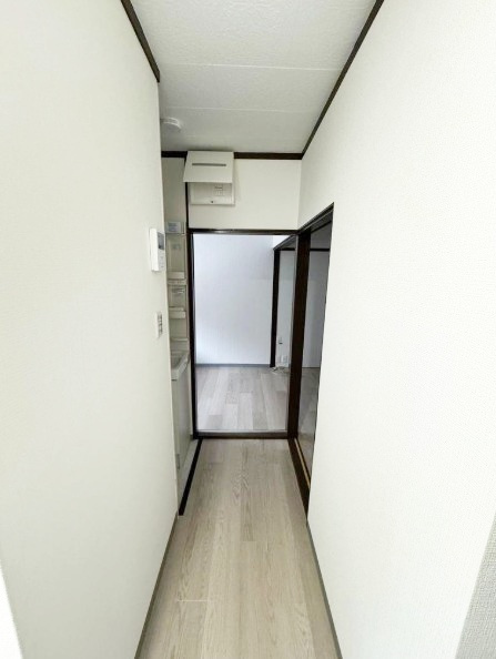 西九条比永城町の玄関