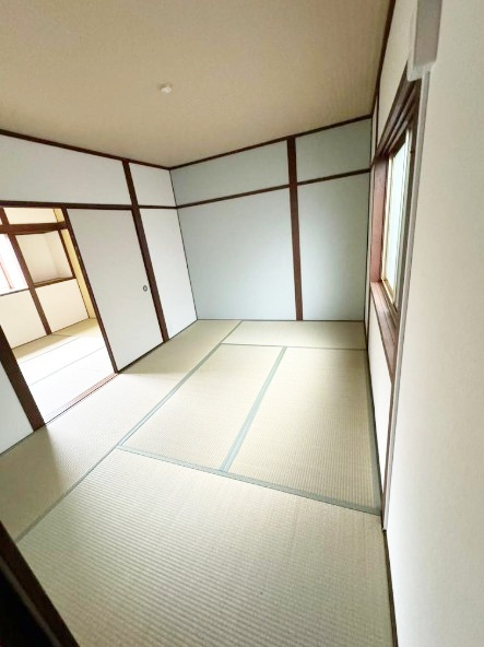 西九条比永城町の和室