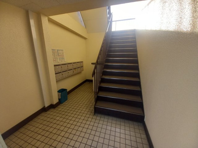 【ロビー】 | ARI高槻市役所南