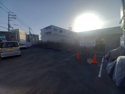 【駐車場】 | ARI高槻市役所南