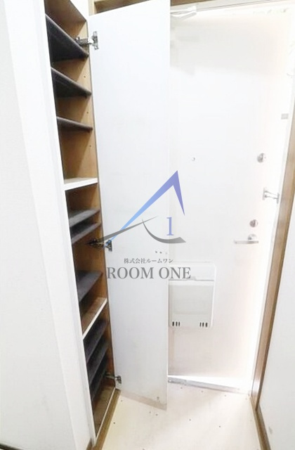 ガーデンヒルズ日吉・ウエストの玄関|玄関です。