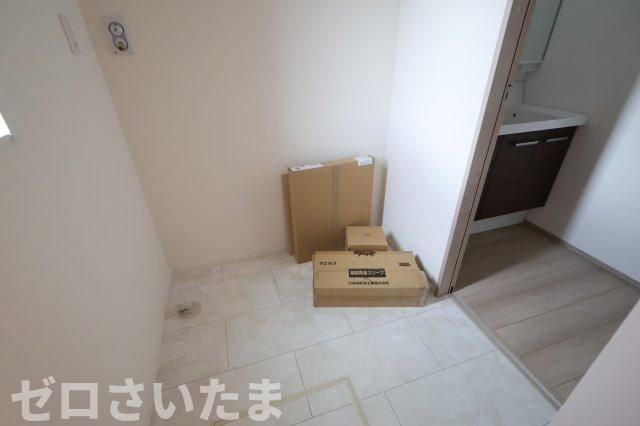 《仲介手数料無料》南区根岸３丁目5-2新築一戸建てのランドリースペース