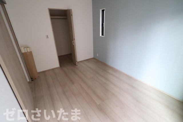 《仲介手数料無料》南区根岸３丁目5-2新築一戸建ての洋室