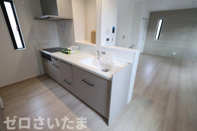 《仲介手数料無料》南区根岸３丁目5-2新築一戸建てのキッチン